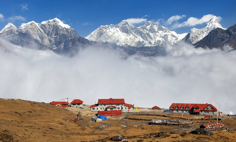 Best View of Mount Everest from Farak Ri, Kongde (15,354ft/4,680m)